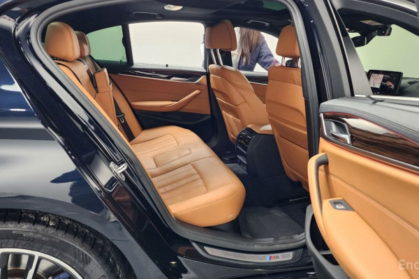 2022 BMW 5 серии с пробегом 82 757 км