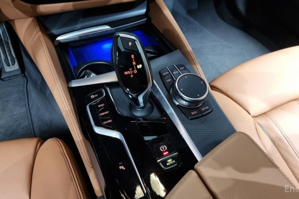 2022 BMW 5 серии с пробегом 60 872 км