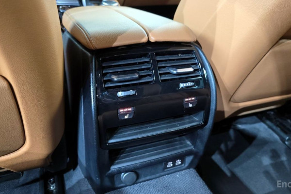 2022 BMW 5 серии с пробегом 71 195 км