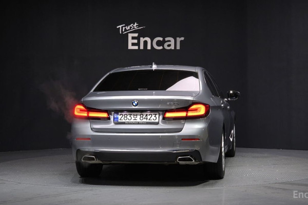 2022 BMW 5 серии с пробегом 49 723 км