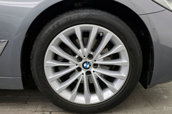 2022 BMW 5 серии с пробегом 49 723 км