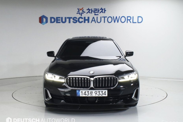 2022 BMW 5 серии с пробегом 117 504 км
