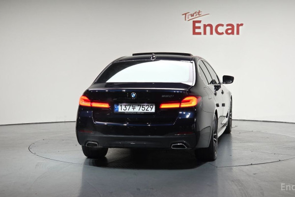 2022 BMW 5 серии с пробегом 21 459 км