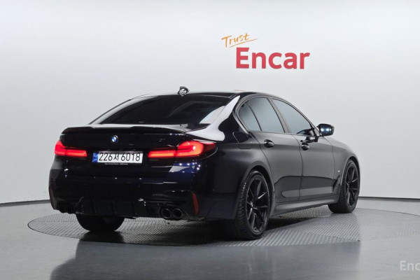 2022 BMW 5 серии с пробегом 41 014 км