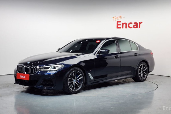 2022 BMW 5 серии с пробегом 50 372 км