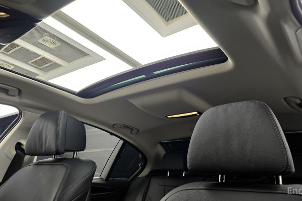 2022 BMW 5 серии с пробегом 49 723 км