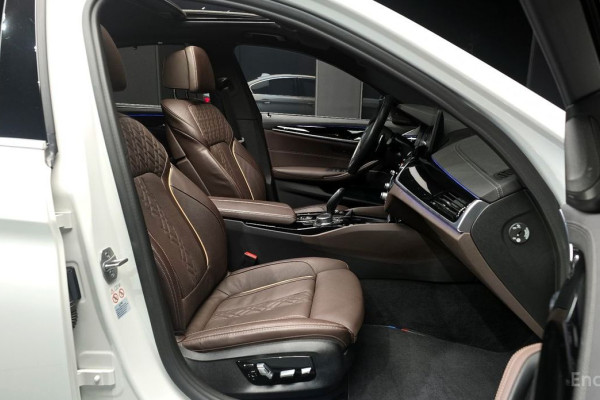 2022 BMW 5 серии с пробегом 40 080 км