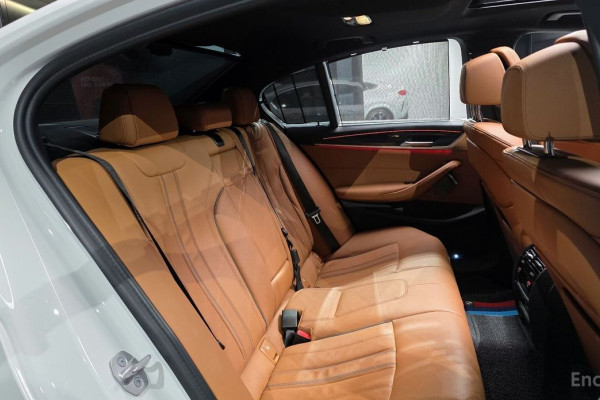 2022 BMW 5 серии с пробегом 55 327 км