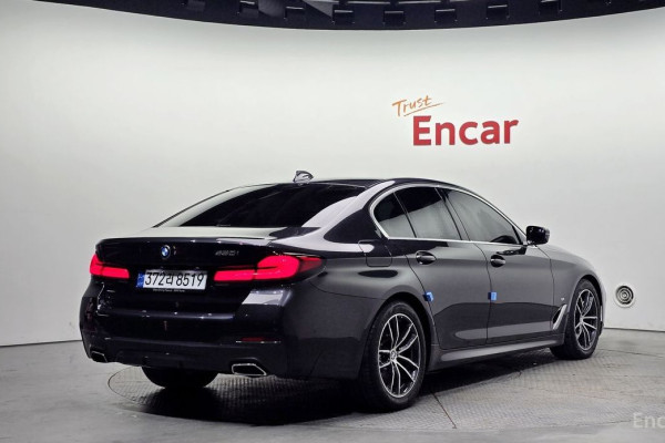 2022 BMW 5 серии с пробегом 49 781 км