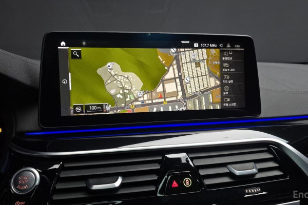 2022 BMW 5 серии с пробегом 40 080 км