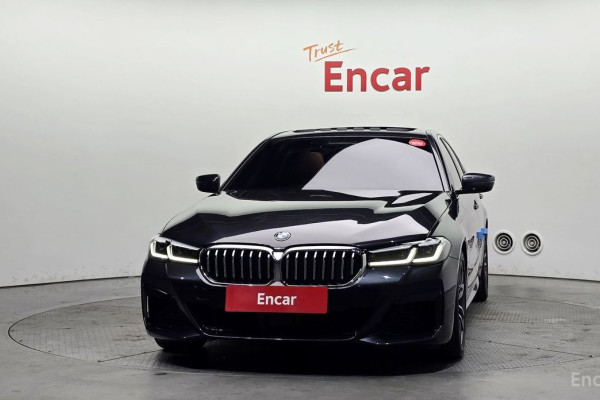 2022 BMW 5 серии с пробегом 49 781 км