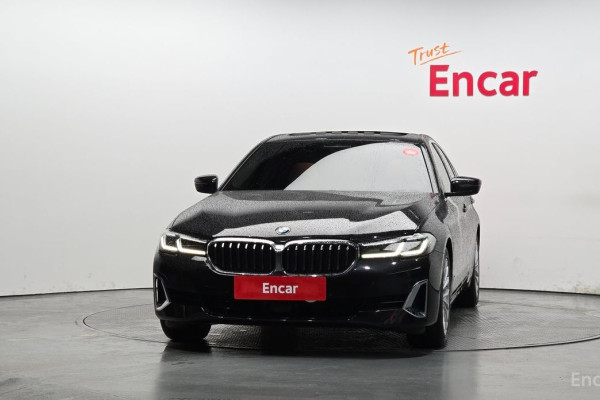 2022 BMW 5 серии с пробегом 26 981 км