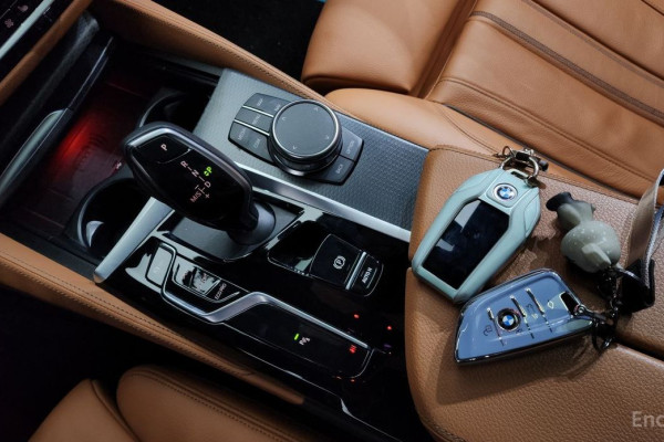 2022 BMW 5 серии с пробегом 50 372 км