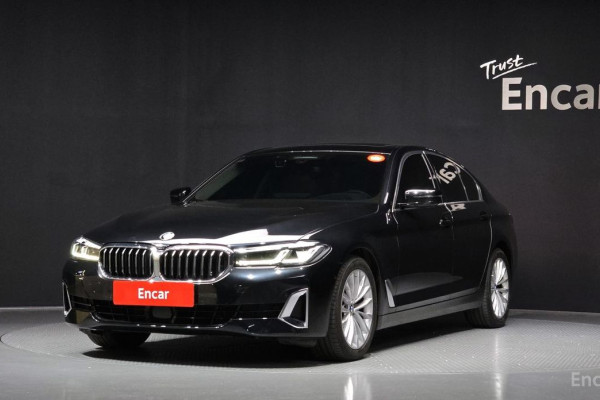 2022 BMW 5 серии с пробегом 26 882 км