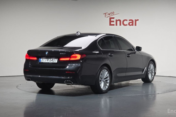 2022 BMW 5 серии с пробегом 19 423 км