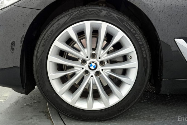 2022 BMW 5 серии с пробегом 26 981 км