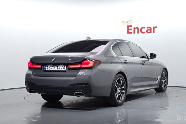 2022 BMW 5 серии с пробегом 26 220 км
