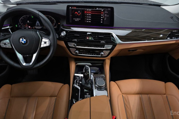 2022 BMW 5 серии с пробегом 26 981 км