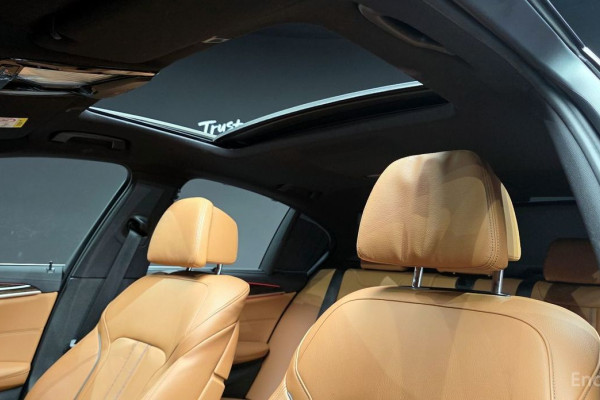 2022 BMW 5 серии с пробегом 55 327 км