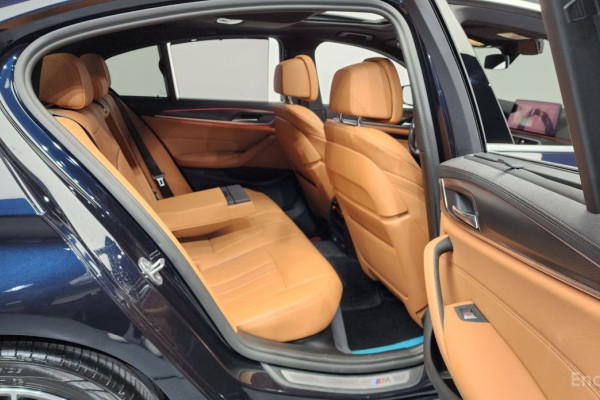 2022 BMW 5 серии с пробегом 50 372 км