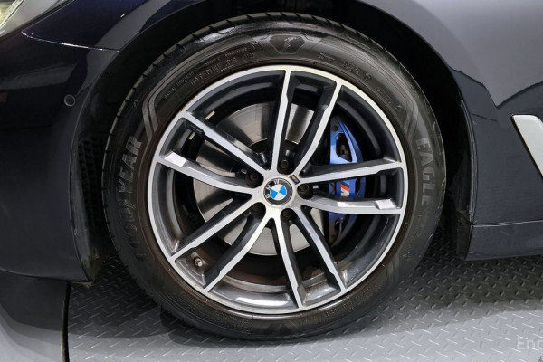 2022 BMW 5 серии с пробегом 49 708 км