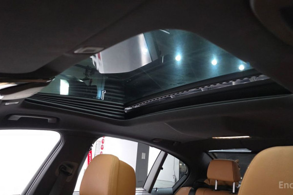 2022 BMW 5 серии с пробегом 21 459 км