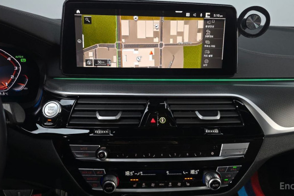 2022 BMW 5 серии с пробегом 41 014 км