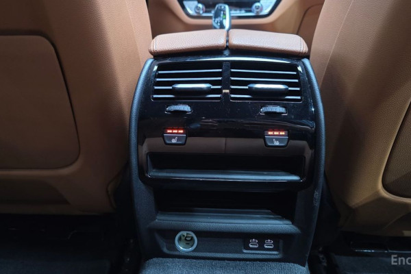 2022 BMW 5 серии с пробегом 54 085 км