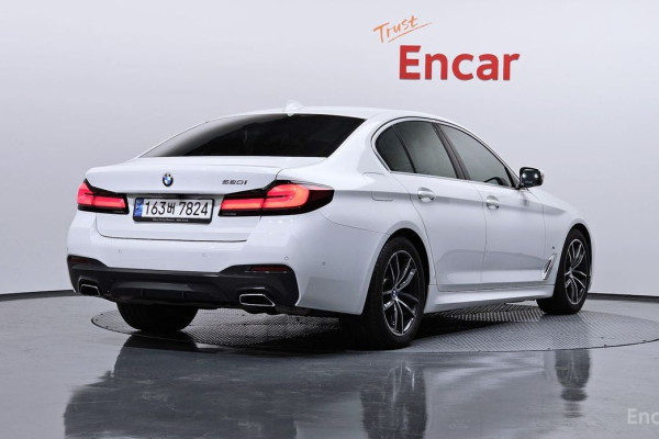 2022 BMW 5 серии с пробегом 39 779 км