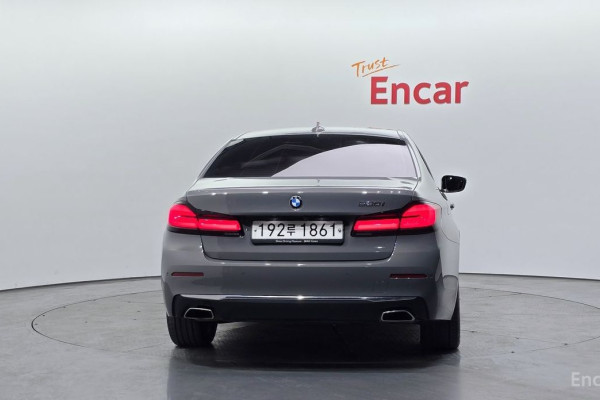 2022 BMW 5 серии с пробегом 55 929 км