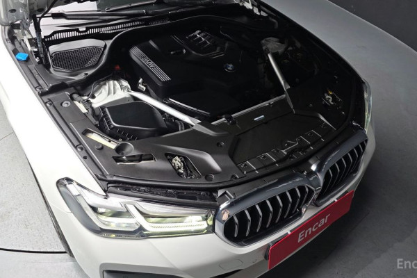 2022 BMW 5 серии с пробегом 41 023 км