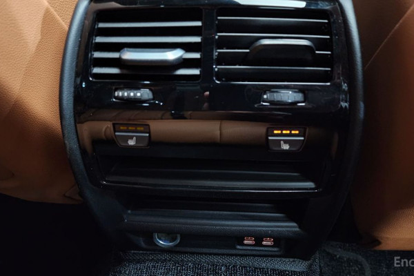 2022 BMW 5 серии с пробегом 50 372 км