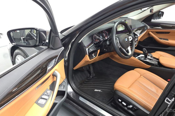 2022 BMW 5 серии с пробегом 19 423 км