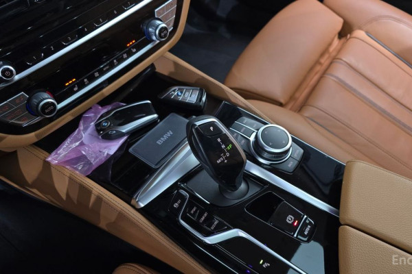 2022 BMW 5 серии с пробегом 55 929 км