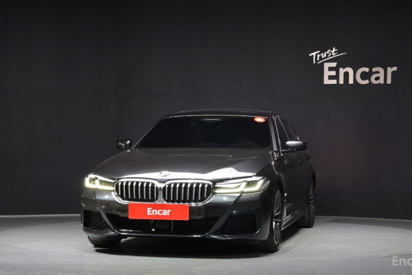2022 BMW 5 серии с пробегом 30 071 км
