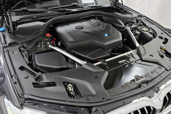 2022 BMW 5 серии с пробегом 30 071 км