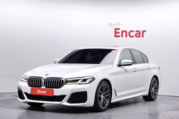 2022 BMW 5 серии с пробегом 55 884 км