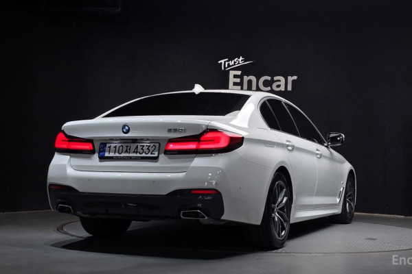 2022 BMW 5 серии с пробегом 56 053 км