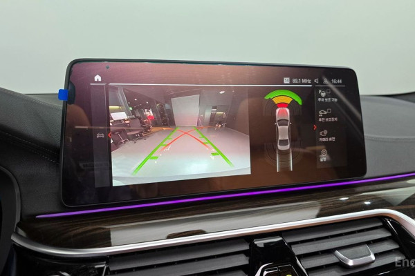 2022 BMW 5 серии с пробегом 26 220 км