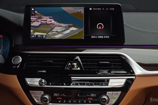 2022 BMW 5 серии с пробегом 41 023 км