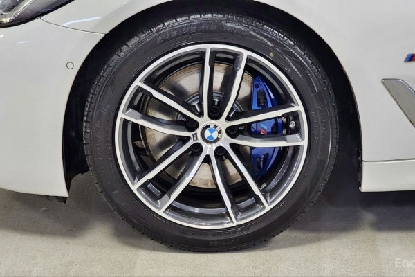 2022 BMW 5 серии с пробегом 72 739 км