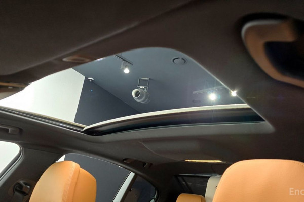 2022 BMW 5 серии с пробегом 26 220 км