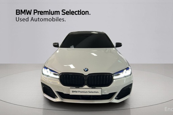 2022 BMW 5 серии с пробегом 36 998 км