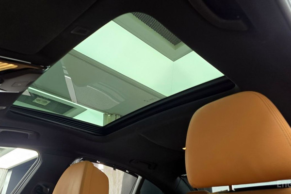 2022 BMW 5 серии с пробегом 30 071 км