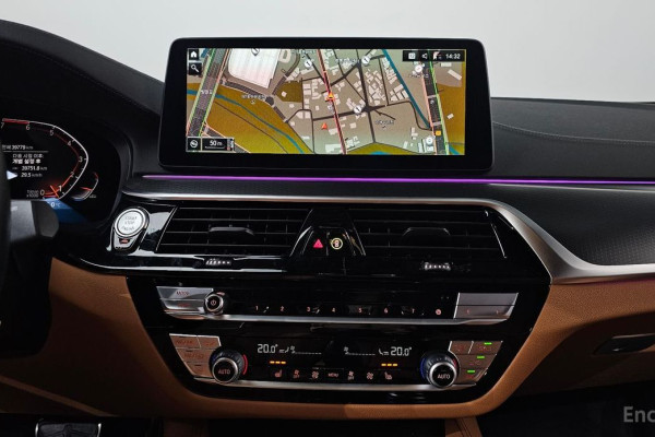 2022 BMW 5 серии с пробегом 39 779 км