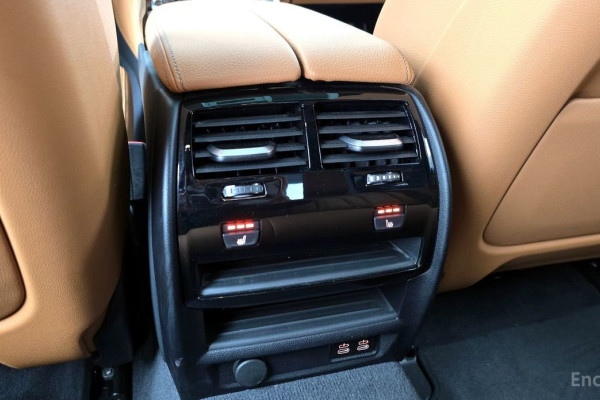 2022 BMW 5 серии с пробегом 30 071 км