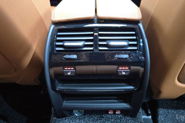 2022 BMW 5 серии с пробегом 26 220 км