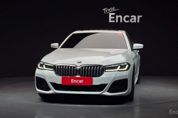 2022 BMW 5 серии с пробегом 68 988 км