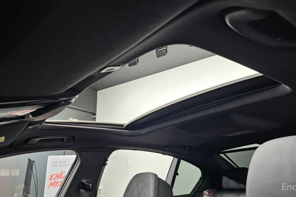 2022 BMW 5 серии с пробегом 49 708 км