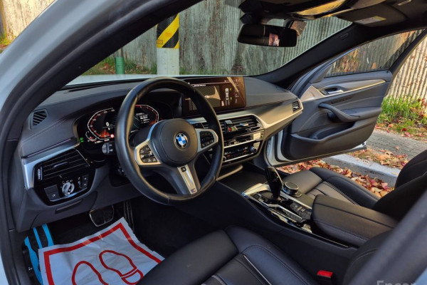 2022 BMW 5 серии с пробегом 50 900 км